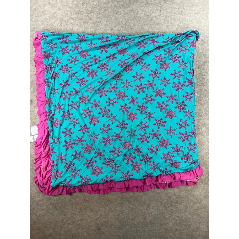 Posh Peanut Queen of Snowflakes Ruffled Luxe Patoo Bamboo Blanket 60x60